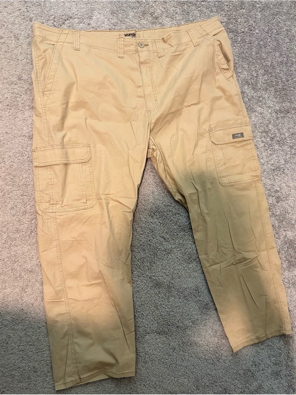 Wrangler Khaki Cargo Pants with Side Pockets